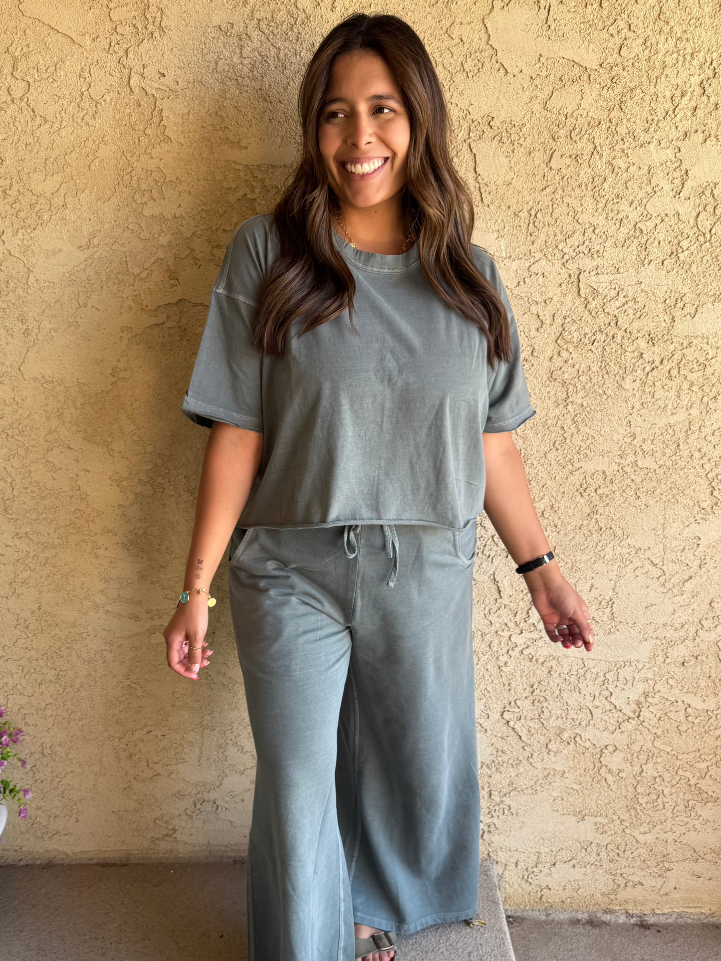 Wolfe Cropped Tee