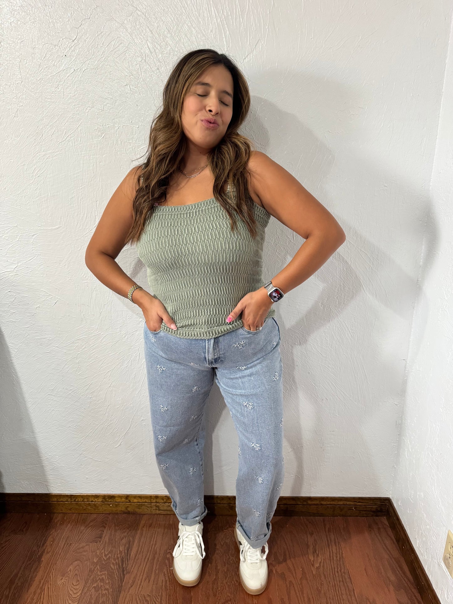 Pebble Washed Tank - Light Olive