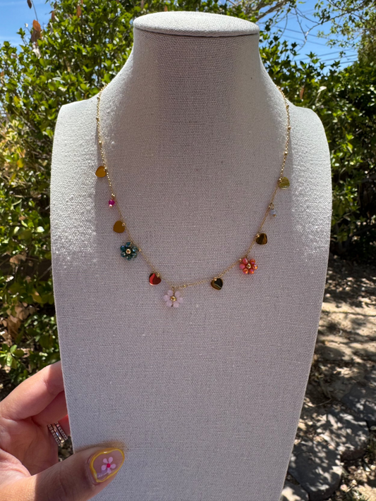 Daisy & Heart Necklace
