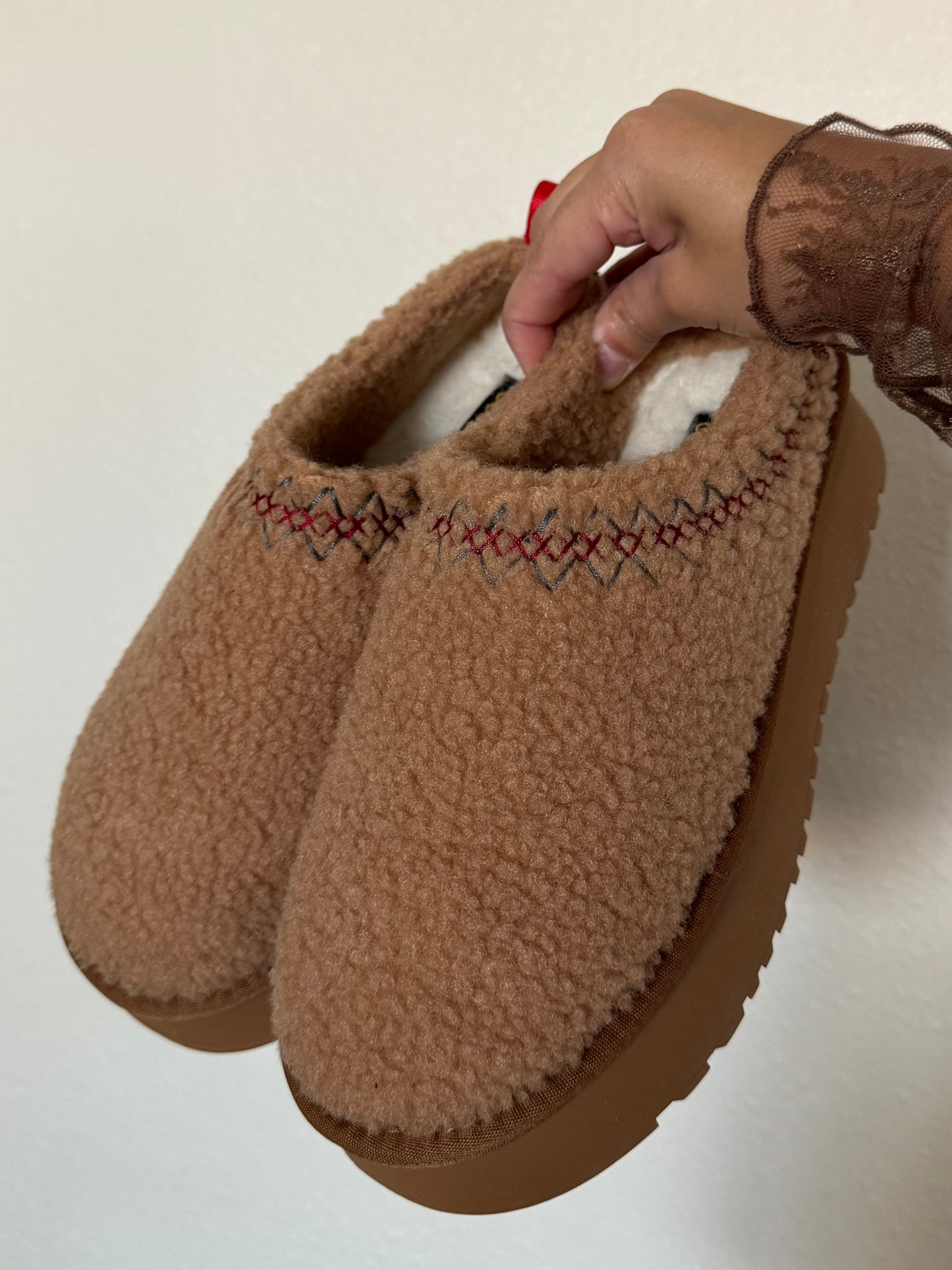 Isaac Platform Slippers