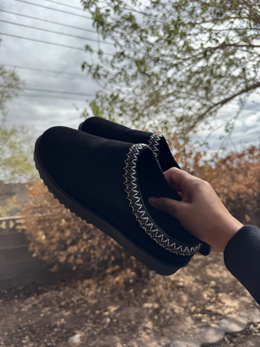 My Go To Slipper - Black