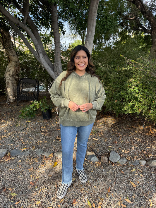 Pippa Oversized Crewneck - Light Olive